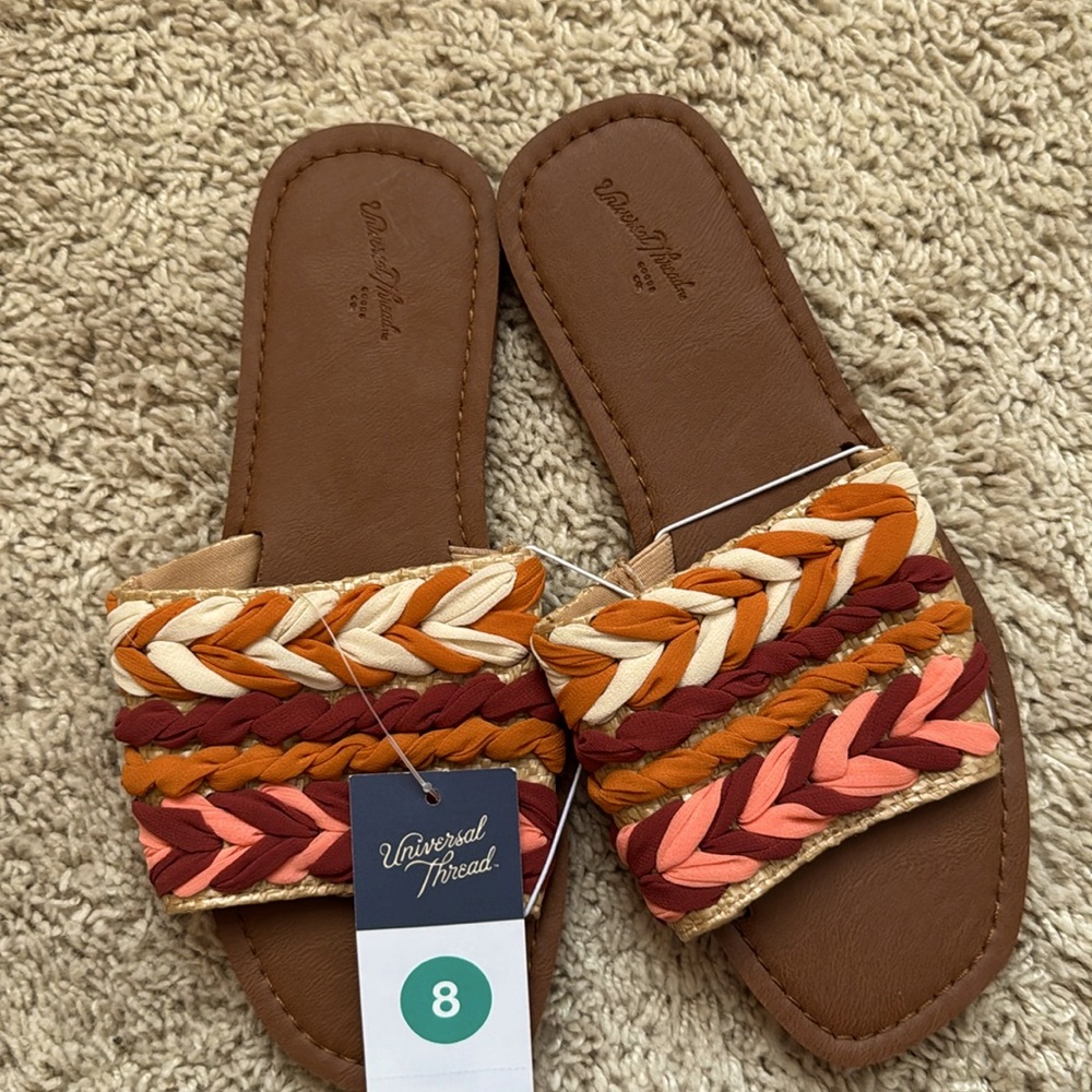 NWT Universal Thread boho slides